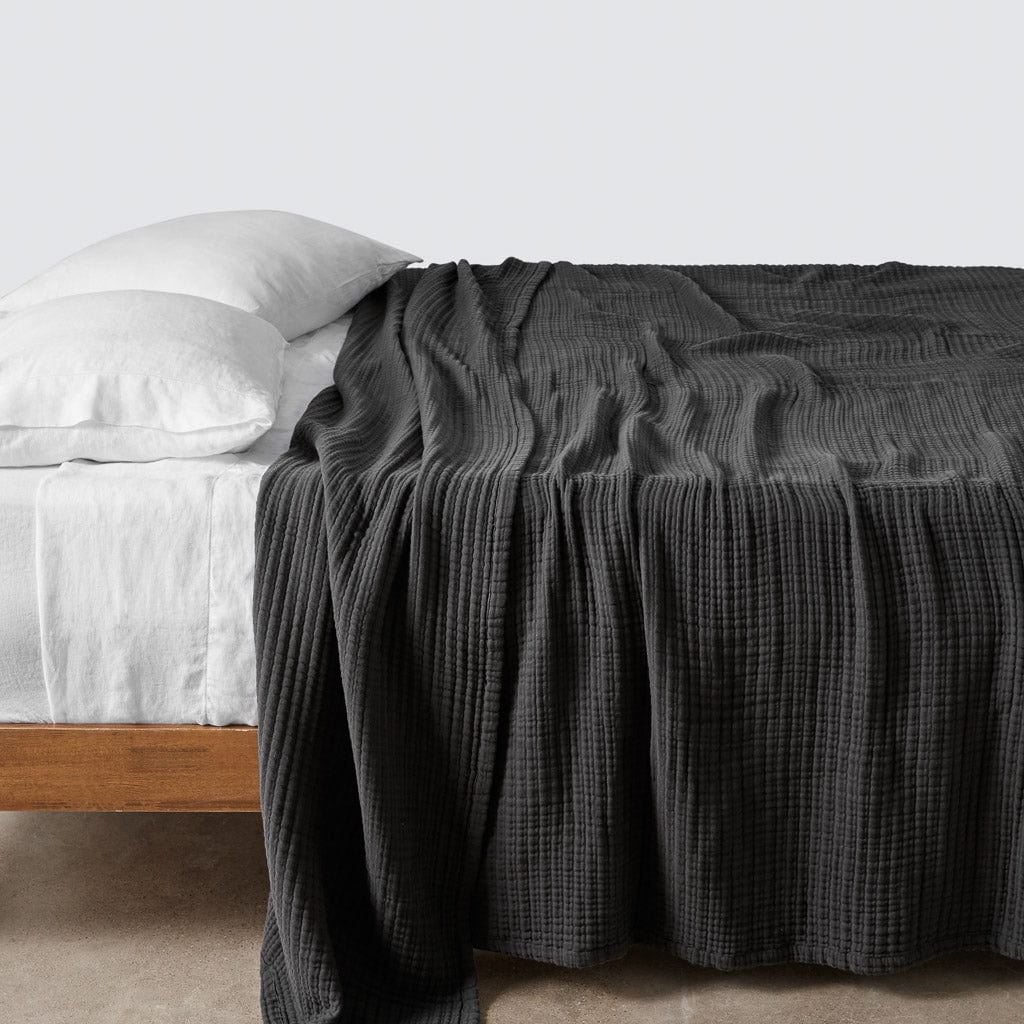 Assorted Winter Warm Gauze Blanket - Queen Size